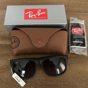 Brand new Ray-ban glasses